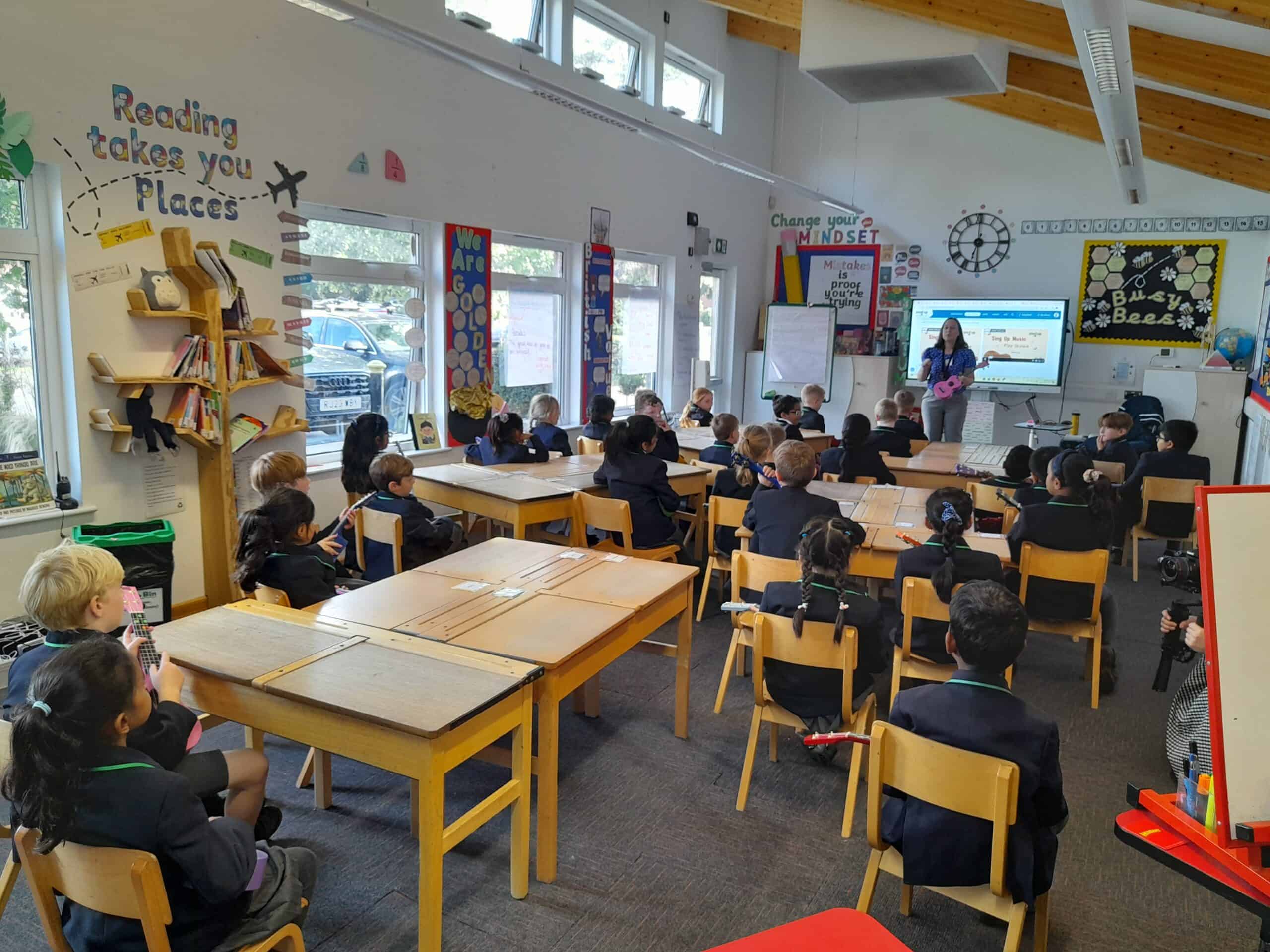 Classroom ukelele lesson